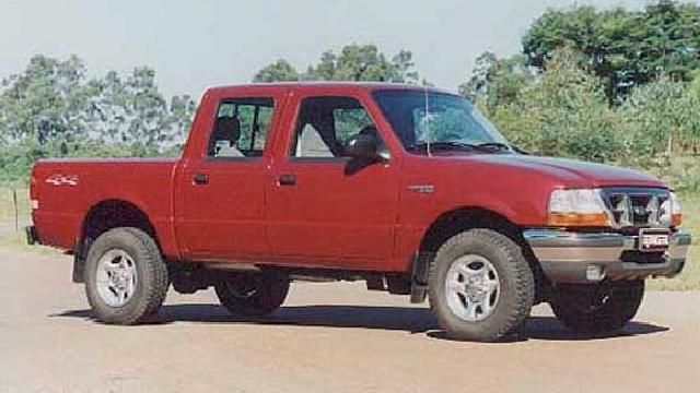Foto do Carro Ford Ranger XLT 4.0 V6 4x4 (Cabine Dupla) Câmbio Manual 2002